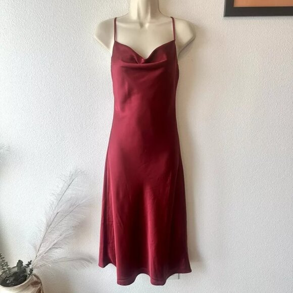 Show Me Your MuMu XXS NWT Verona Cowl Midi Dress‎ Red Satin Cocktail Bridesmaid - Picture 1 of 12